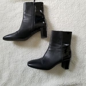 donald pliner jia bootie